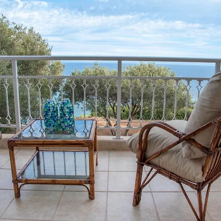بيت للعطل Big Blue Sea House, Nea Potidea, Halkidiki نيا بوتيدايا