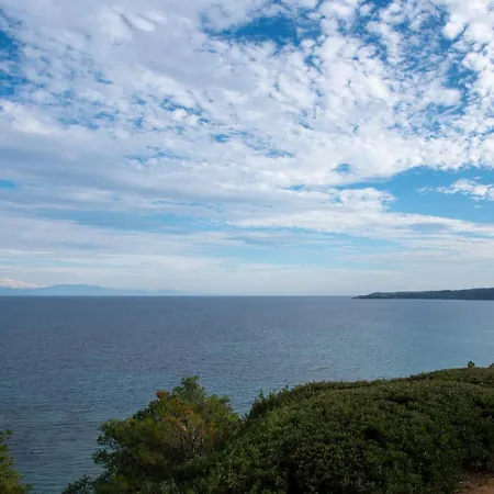 Big Blue Sea House, Nea Potidea, Halkidiki